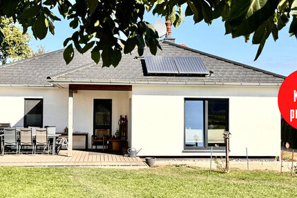 HORN IMMOBILIEN ++ Einfamilienhaus im Bungalowstil in Rossow bei Pasewalk, Energieklasse A, Bj. 2017 4 zimmer