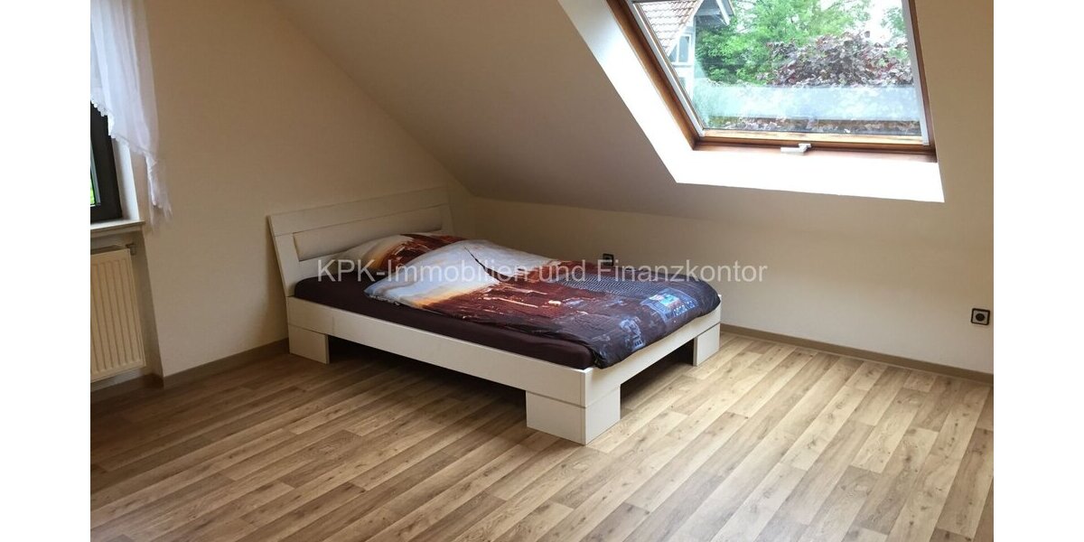 Attraktives Renditeobjekt in Vellmar - Gepflegtes Anlagejuwel mit großzügigem Raumangebot - Mehrfamilienhaus, Wohnhaus Vellmar | Angebot:25756442