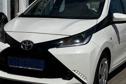 Toyota Aygo (X)