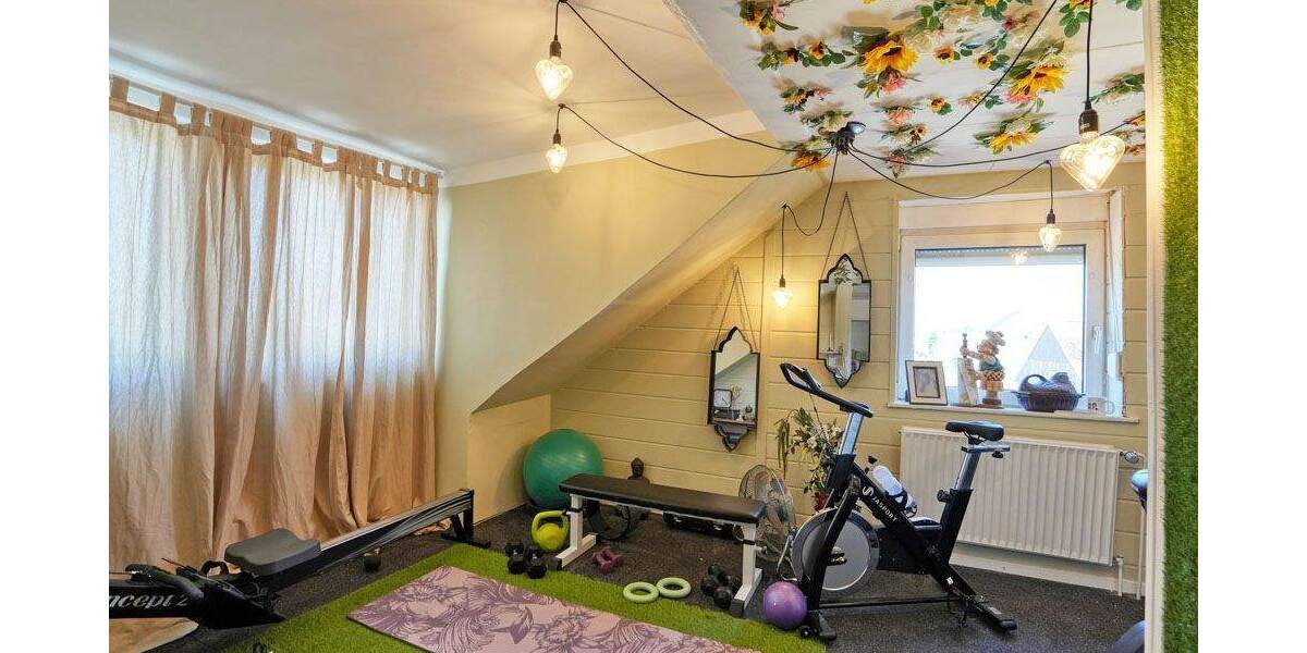 Mehrfamilienhaus, Wohnhaus Bochum Sevinghausen - 9 Zimmer, 310 m&sup2;, 749.000&euro; | Angebot:25743293