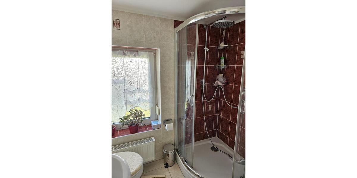 Reihenhaus Bad Salzuflen - 3 Zimmer, 100 m&sup2;, 320.000&euro; | Angebot:26272193