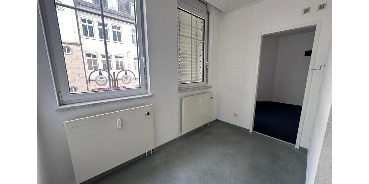 Gewerbeobjekt Glauchau - 1.500&euro; | Angebot:25996107