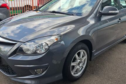 Hyundai i30 172.000 km 2.990 &euro; Neu-Ulm 89231