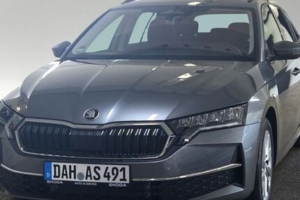 Skoda Octavia 6.500 km 33.590 &euro; München 80935