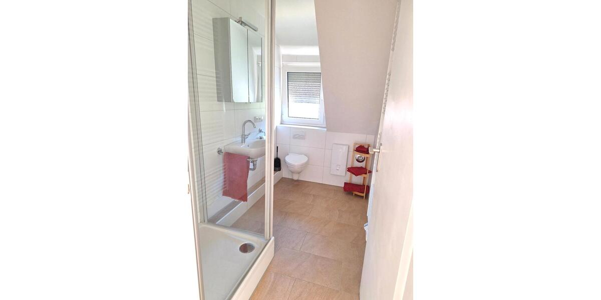 Dachgeschoßwohnung Ammerndorf - 3 Zimmer, 72 m&sup2;, 800&euro; | Angebot:25329641