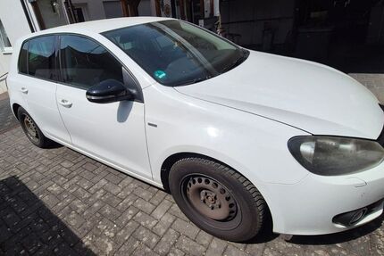VW Golf 273.864 km 3.500 &euro; Lennestadt 57368