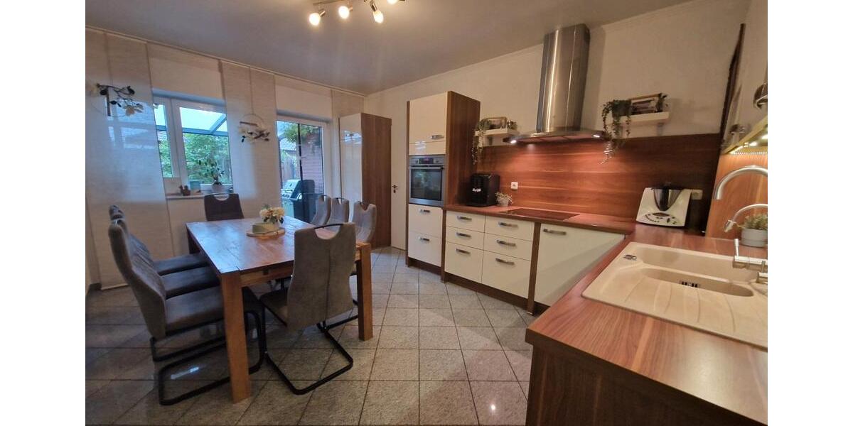 Einfamilienhaus Minden - 9 Zimmer, 180 m&sup2;, 435.000&euro; | Angebot:26919092