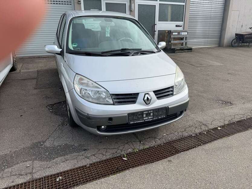 Renault Scenic 195.100 km 590 € Reutlingen 72766