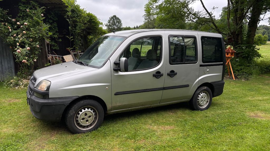 Fiat Doblo 350.000 km 1.200 &euro; Schretstaken 21493