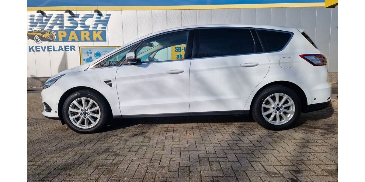 Ford S-Max 77.000 km 15.900 &euro; Krefeld 47803
