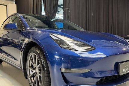 Tesla Model 3 89.907 km 26.890 &euro; Grasberg 28879
