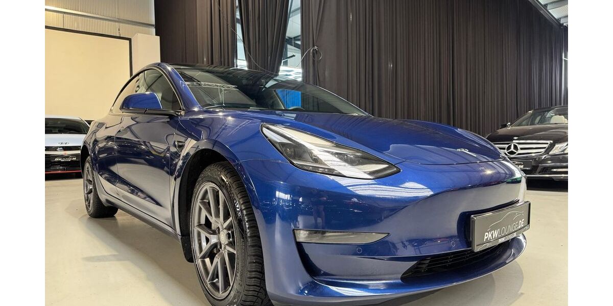 Tesla Model 3 89.907 km 26.890 &euro; Grasberg 28879