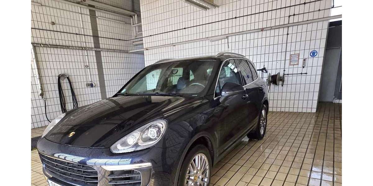 Porsche Cayenne 180.500 km 34.900 &euro; altomünster 85250