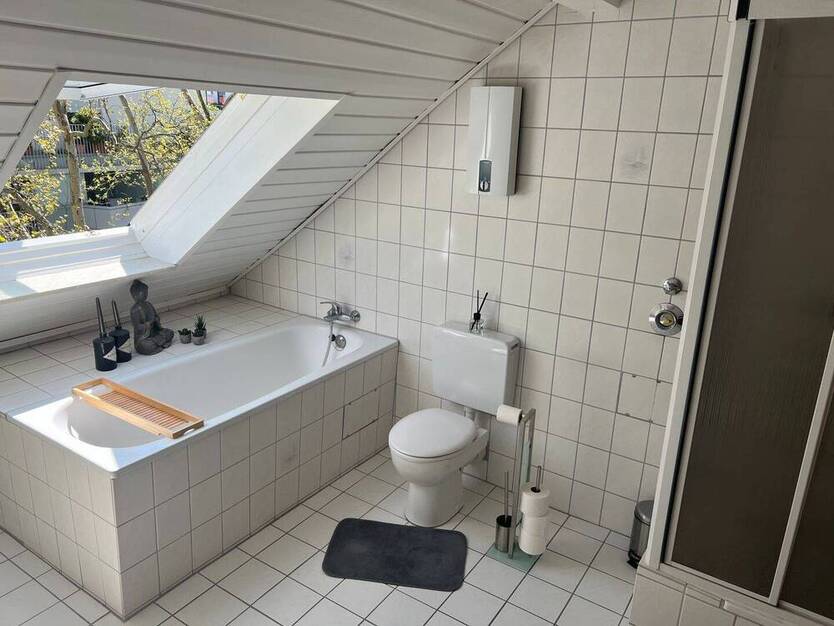 Elegante DG-Wohnung im angesagten Viertel