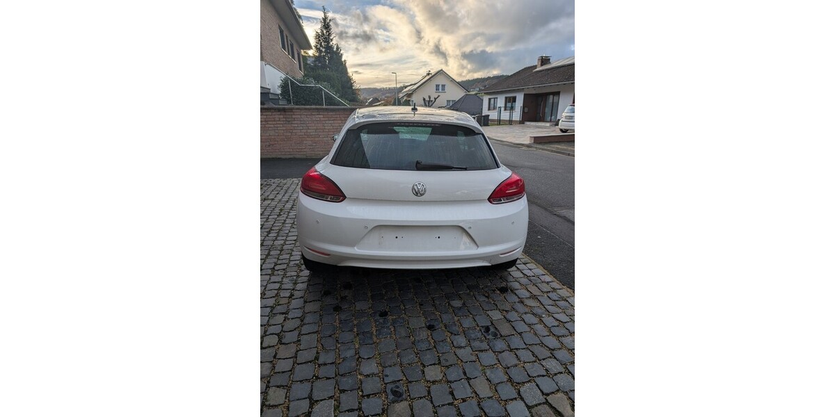 VW Scirocco 14.300 km 9.900 &euro; Mechernich 53894