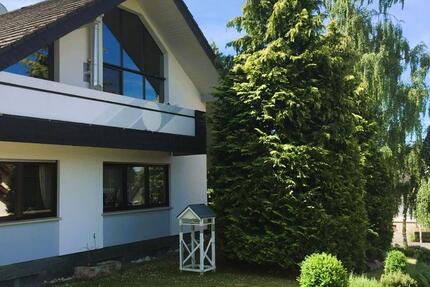 Haus Korbach - 11 Zimmer, 250 m&sup2;, 460.000&euro; | Angebot:26349701