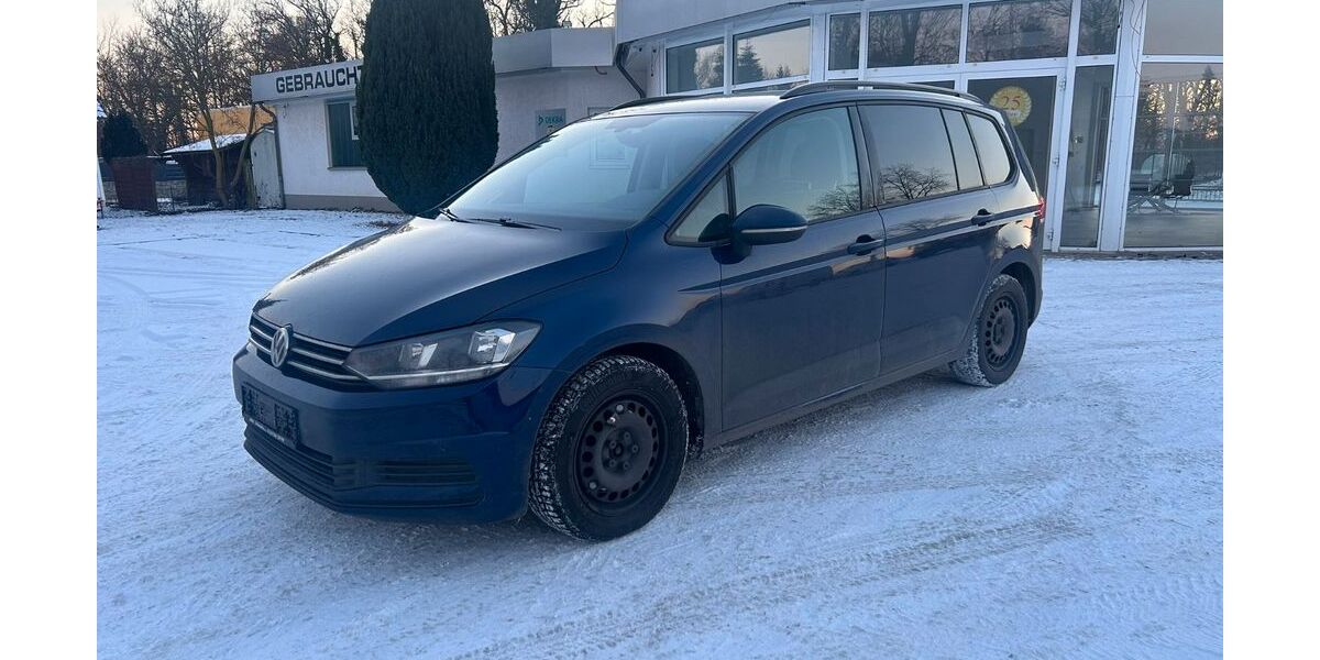 VW Touran 221.000 km 8.999 &euro; Calau 03205
