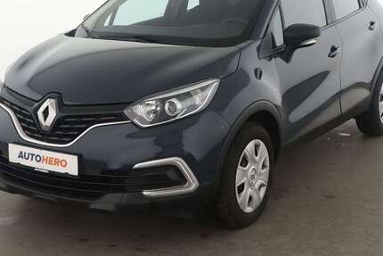 Renault Captur 48.933 km 9.590 &euro; Nürnberg 90441