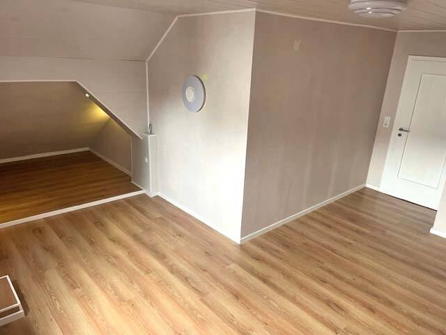 Mehrfamilienhaus, Wohnhaus Kulmbach Petzmannsberg - 9 Zimmer, 227 m&sup2;, 260.000&euro; | Angebot:26346499