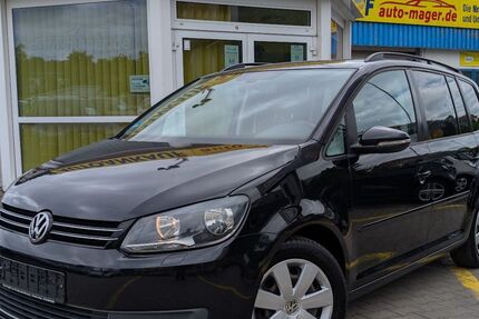 VW Touran 200.000 km 7.450 &euro; Würzburg 97078