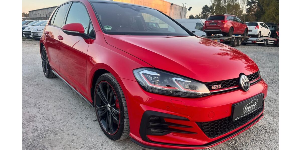 VW Golf 125.148 km 23.999 &euro; Neuseddin bei Berlin 14554