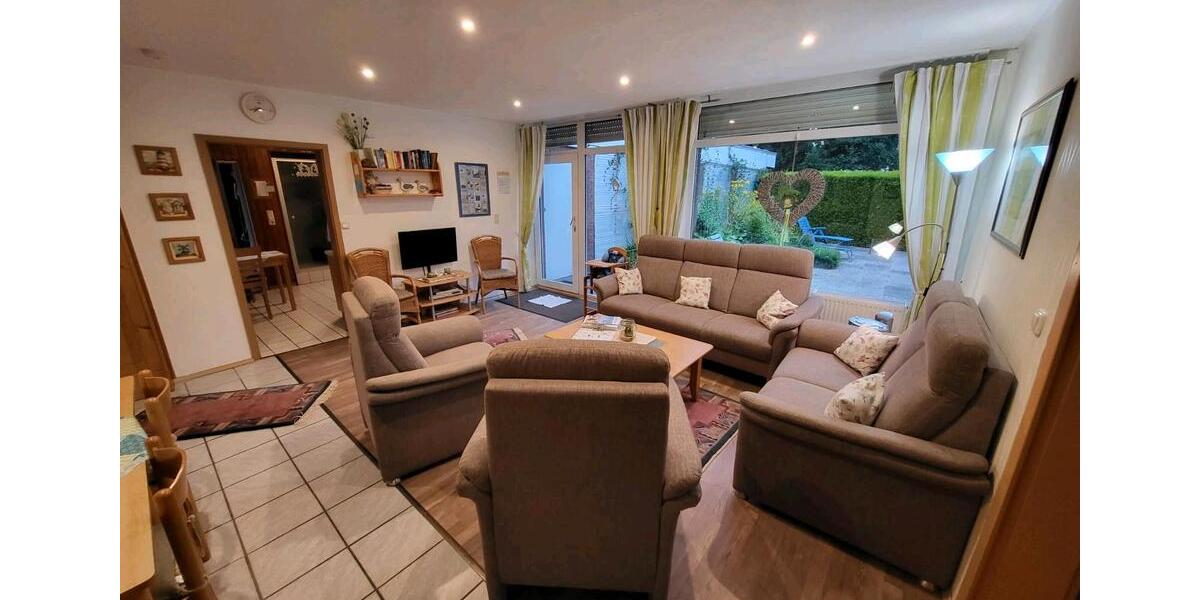 Erdgeschoßwohnung Norden - 3 Zimmer, 96 m&sup2;, 240.000&euro; | Angebot:26972876