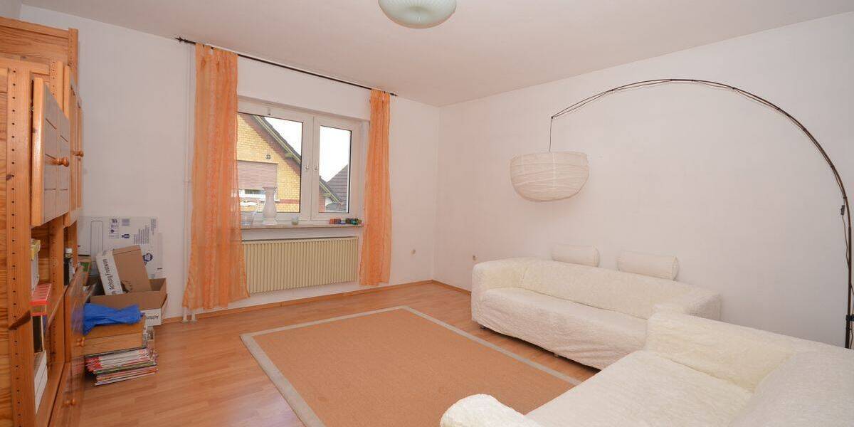 Mehrfamilienhaus, Wohnhaus Rödermark Urberach - 8 Zimmer, 171 m&sup2;, 1.600&euro; | Angebot:26376907