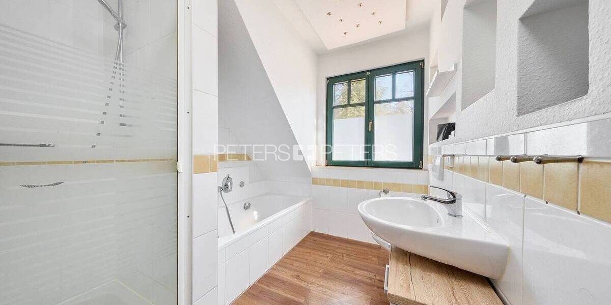 Doppelhaushälfte Adendorf Erbstorf - 4 Zimmer, 121 m&sup2;, 470.000&euro; | Angebot:26557040