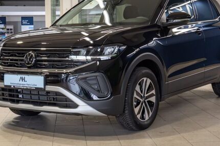 VW T-Cross 1.368 km 24.738 &euro; Northeim 37154