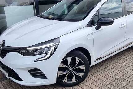 Renault Clio 45.500 km 12.950 &euro; Borken 46325
