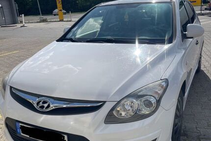 Hyundai i30 194.431 km 2.000 &euro; Gau-Heppenheim 55234