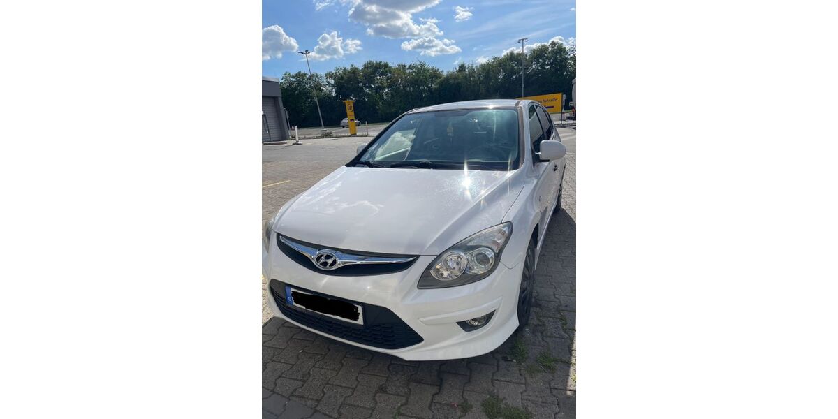 Hyundai i30 194.431 km 2.000 &euro; Gau-Heppenheim 55234