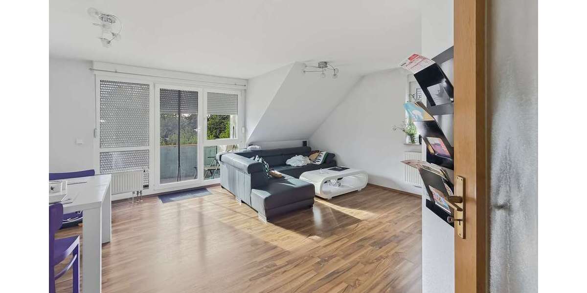 Etagenwohnung Hassfurt - 3 Zimmer, 78 m&sup2;, 745&euro; | Angebot:27332699