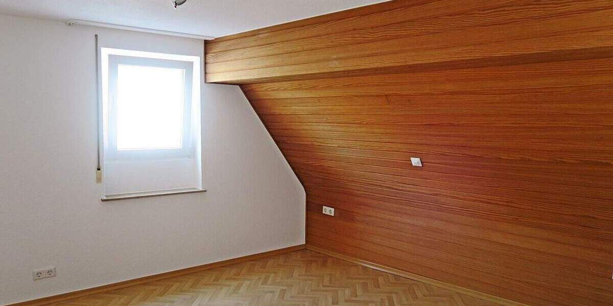 Etagenwohnung Reutlingen Ohmenhausen - 3 Zimmer, 70 m&sup2;, 530&euro; | Angebot:24992183