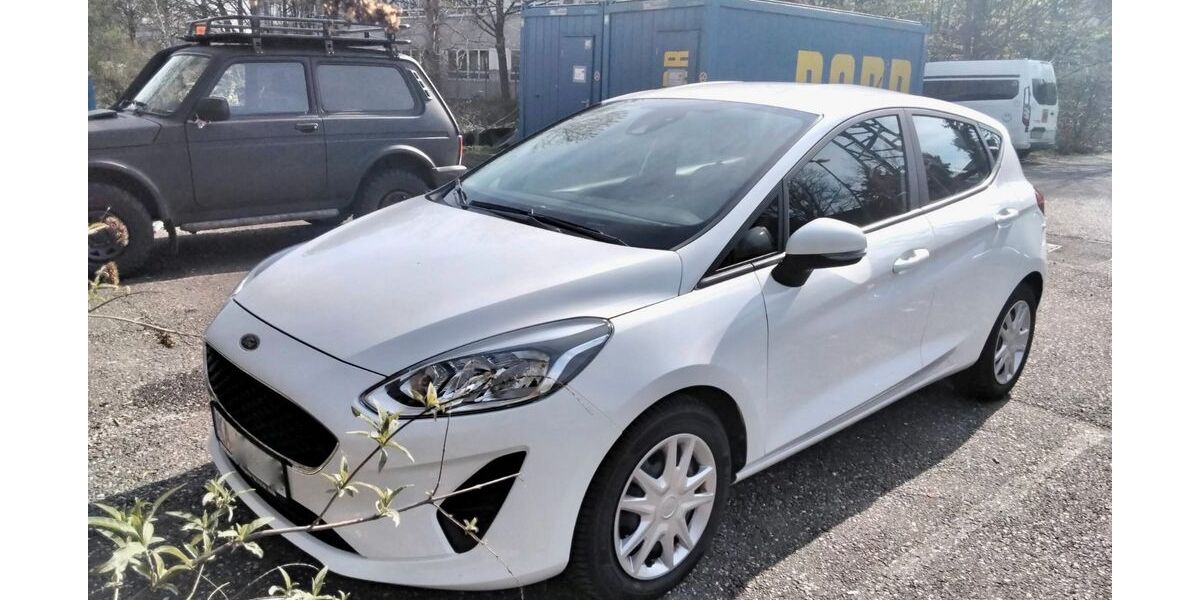 Ford Fiesta 38.200 km 8.950 &euro; Karlsruhe 76133