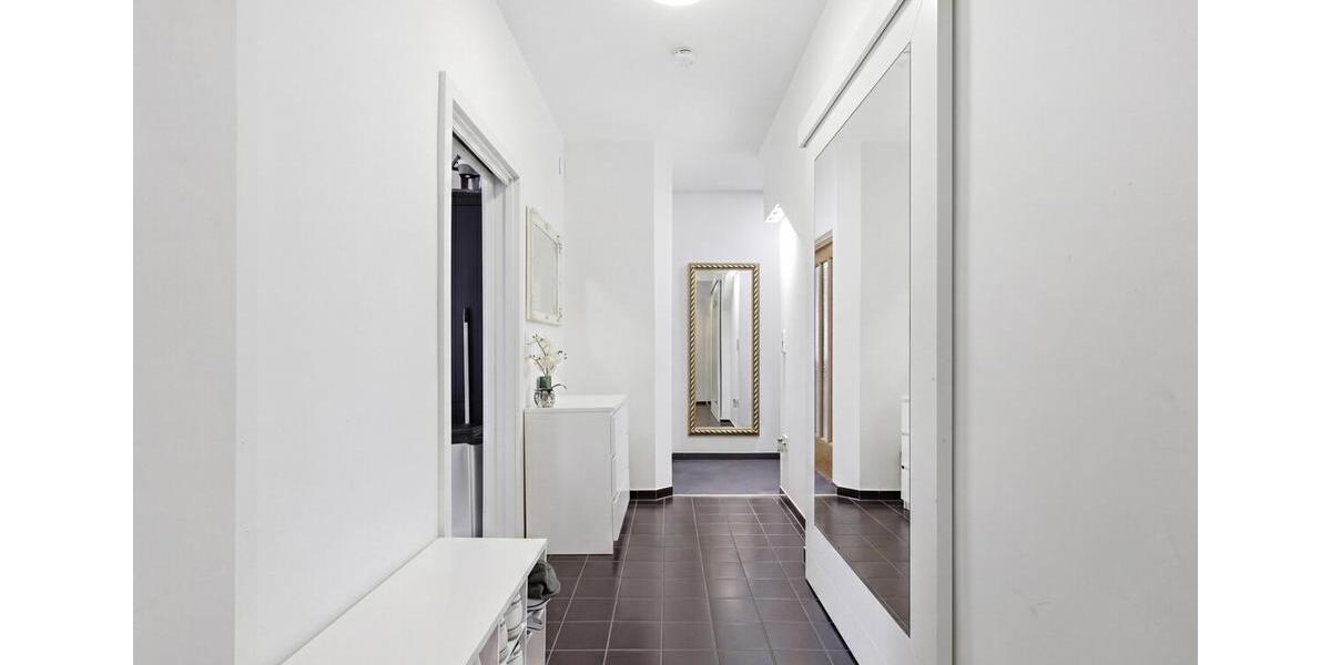 Etagenwohnung Planegg - 4 Zimmer, 142 m&sup2;, 2.125&euro; | Angebot:26384441