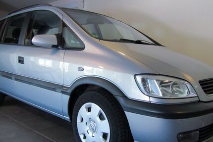 Opel Zafira 157.000 km 3.999 &euro; Oldenburg 26125