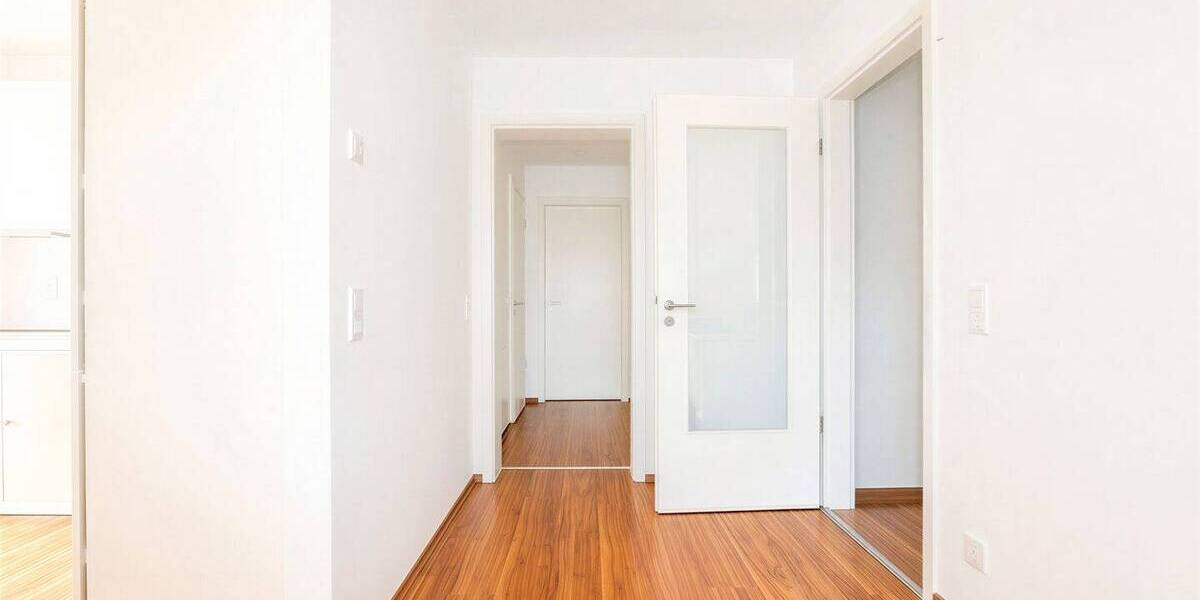 Etagenwohnung Dresden Friedrichstadt - 2 Zimmer, 64 m&sup2;, 245.000&euro; | Angebot:26803911