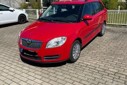 Skoda Fabia 136.571 km 3.250 &euro; Northeim 37154
