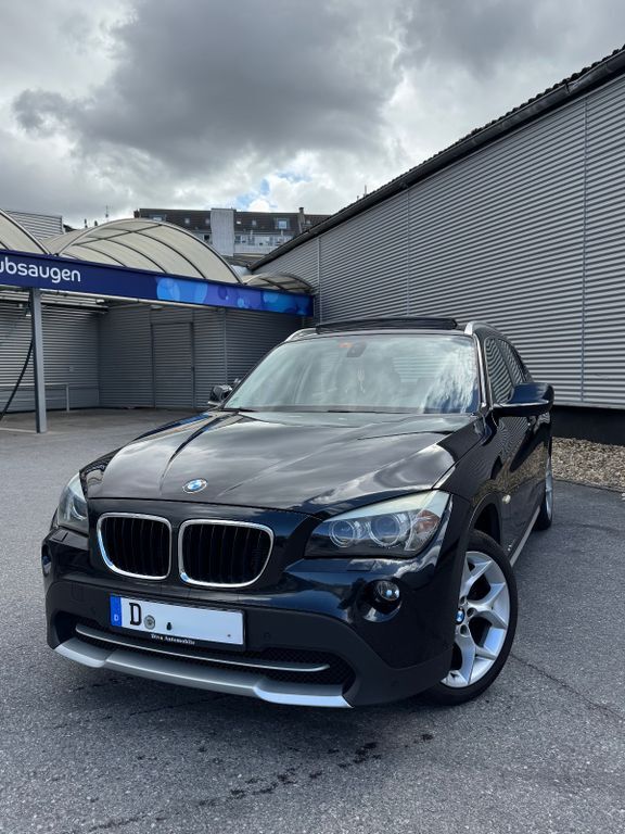BMW X1 220.000 km 9.099 € Düsseldorf 40215