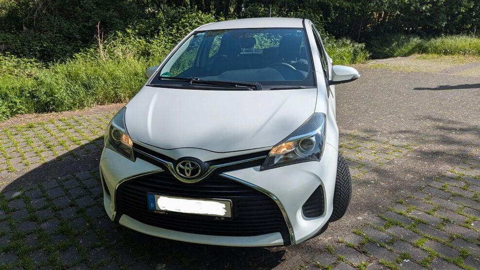 Toyota Yaris 92.500 km 6.999 € Rösrath 51503
