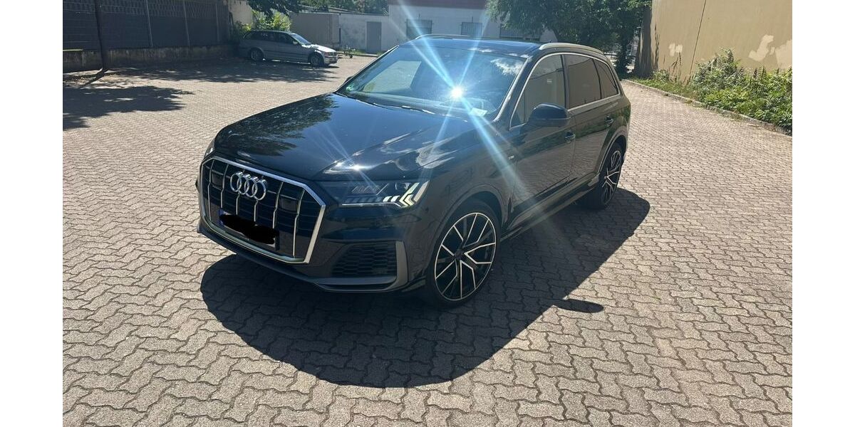 Audi Q7 99.000 km 52.599 &euro; Ludwigshafen 67065