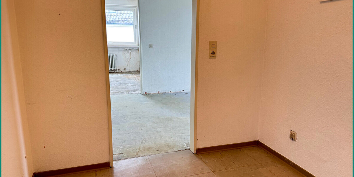2-ZIMMER-EIGENTUMSWOHNUNG IN GUTER LAGE AM STADTZENTRUM VON RADEVORMWALD, PROVISIONSFREI ! - Etagenwohnung Radevormwald Innenstadt | Angebot:27242171