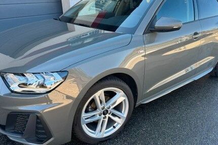 Audi A1 29.900 km 18.500 &euro; Regen 94209