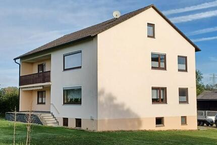 Haus Abensberg - 11 Zimmer, 240 m&sup2;, 1.800&euro; | Angebot:24564600