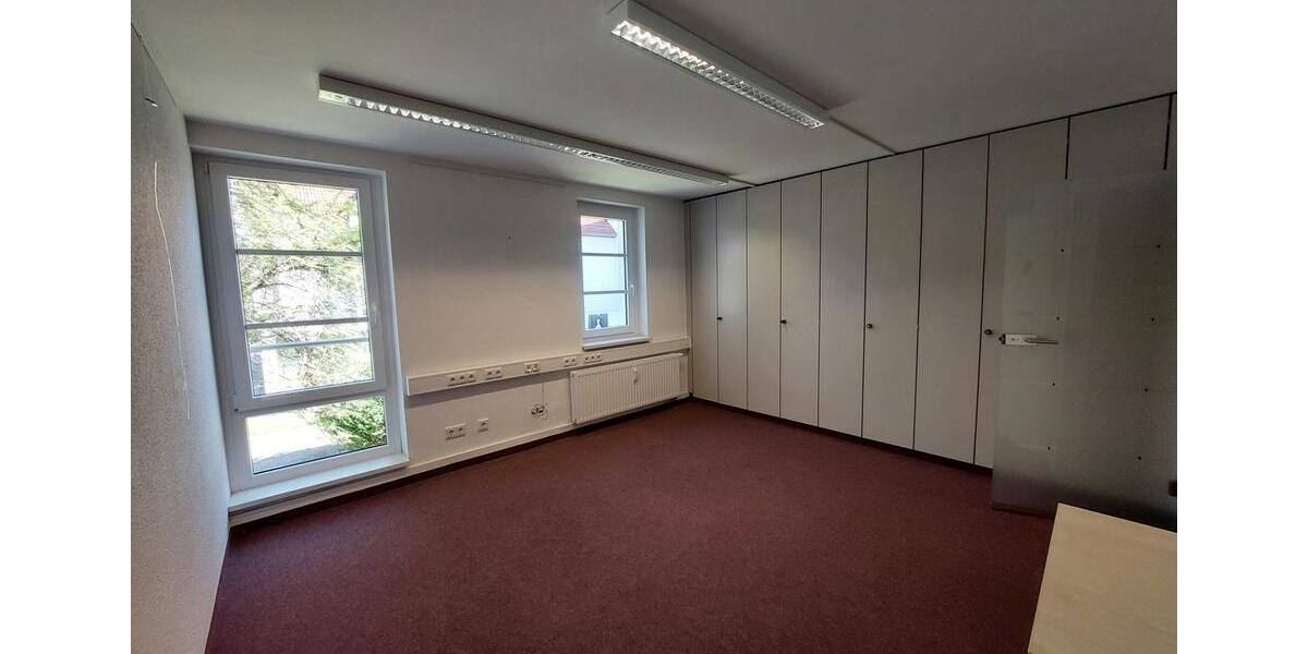 Gewerbeobjekt Hörselberg-Hainich Hainich - 852&euro; | Angebot:26536432