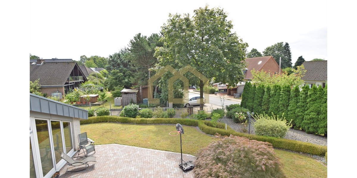 TOP !!! GANZ NEUER PREIS: Exklusives Anwesen mit Pool in Bestlage von Achim-Uesen! - Einfamilienhaus Achim | Angebot:26634779