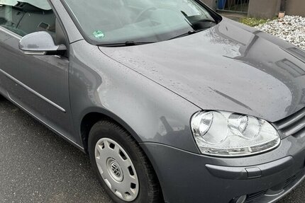 VW Golf Goal Klima Temp Servo SHZ PDC grünePlakette 178.000 km 2.700 &euro; Erftstadt 50374