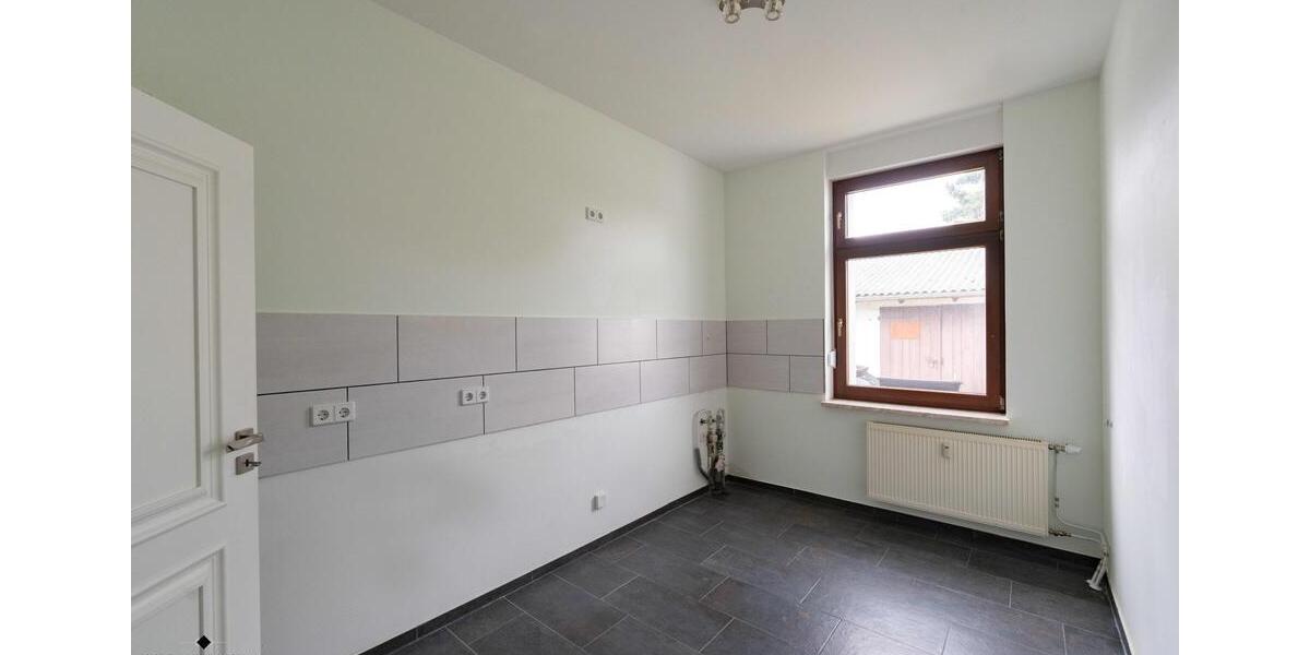 Erdgeschoßwohnung Bad Schmiedeberg - 2.5 Zimmer, 89 m&sup2;, 695&euro; | Angebot:26405028