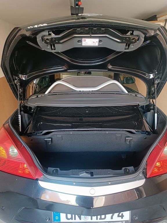 Opel Tigra 170.000 km 3.300 € Bönen 59199